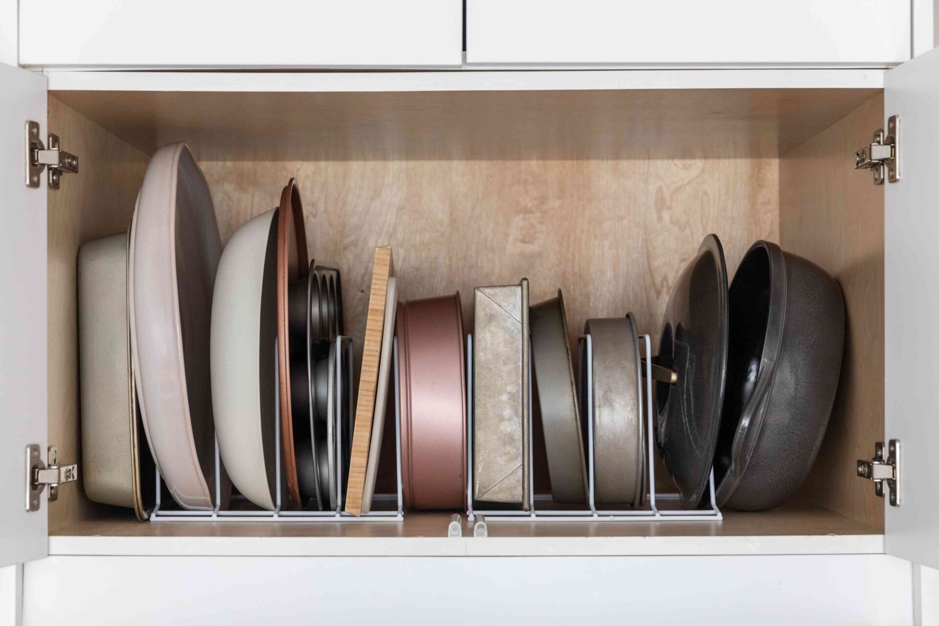 Diy Kitchen Garbage Can Storage: Clever Hacks to Organize Your Waste